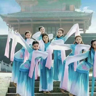 舞蹈服装出租赁定制做